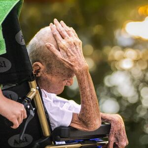 hospice-care-elderly-in-wheel-chair-elderly
