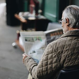 elderly-elderly-man-man-newspaper