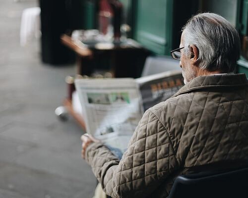 elderly-elderly-man-man-newspaper